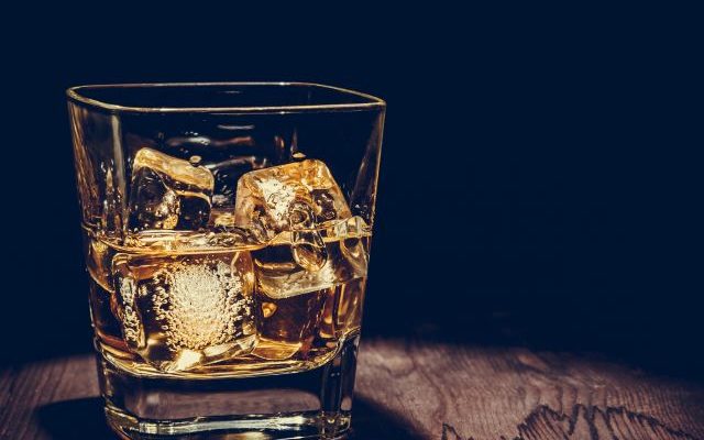 What’s The Difference Between ‘Whiskey’ and ‘Whisky’?